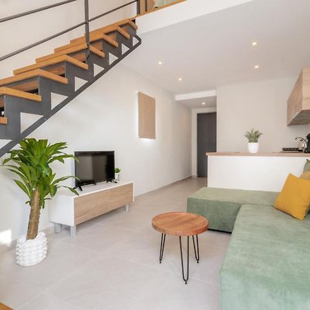 Cosy & Elegant Loft Suite In The City Center Zakynthos Exterior photo