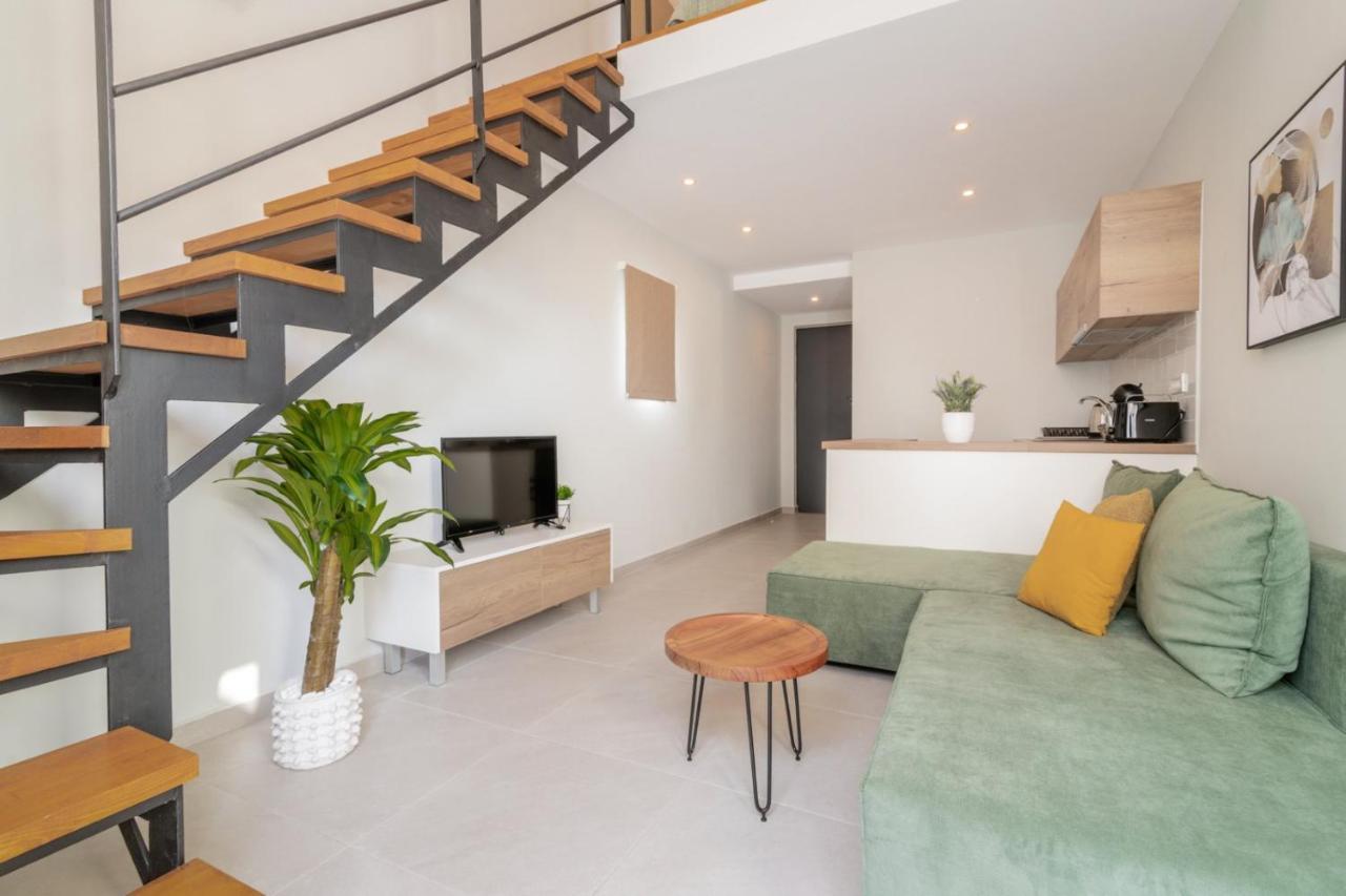 Cosy & Elegant Loft Suite In The City Center Zakynthos Exterior photo